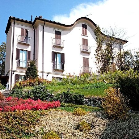 B&B Villa Regina Brunate Buitenkant foto