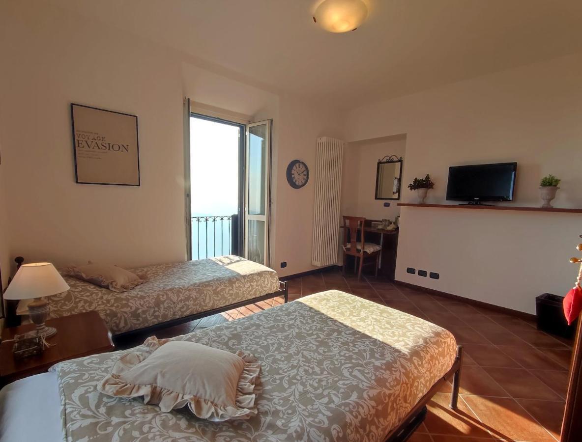 B&B Villa Regina Brunate Buitenkant foto